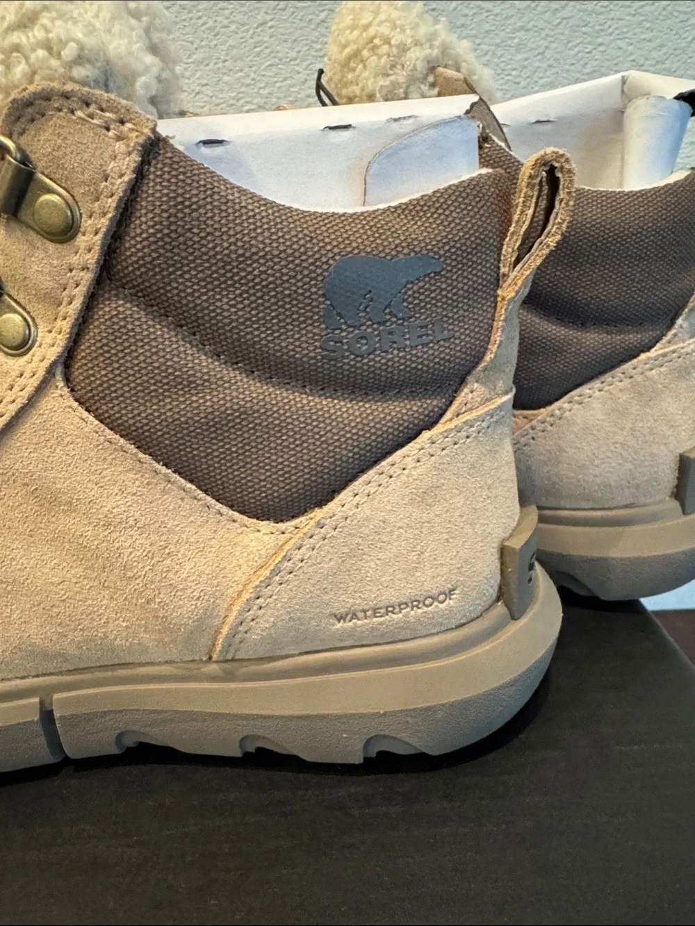 Sorel Tan Suede Sherpa-Trim Lace-Up Winter Boots